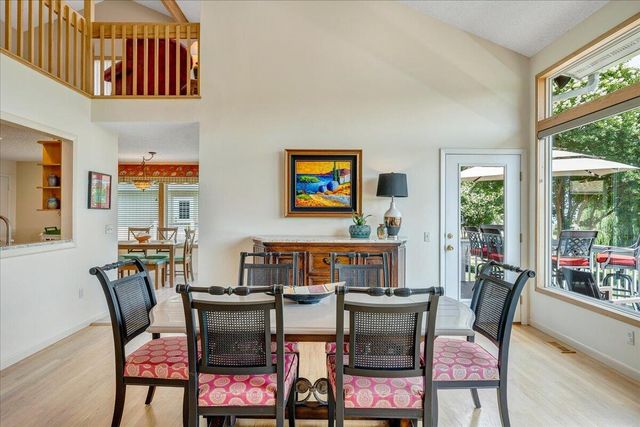 2810 Waters Edge DR, Penhook, VA 24137