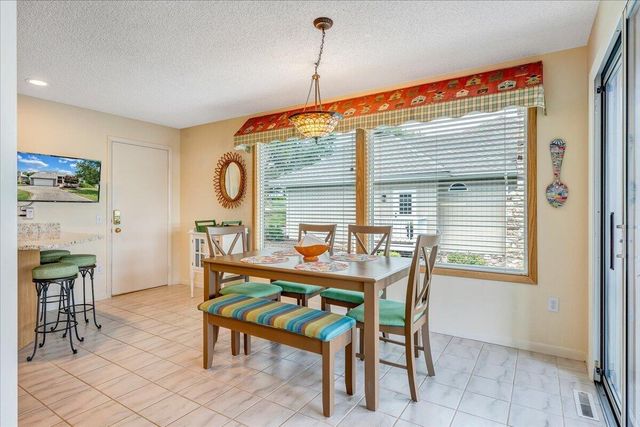 2810 Waters Edge DR, Penhook, VA 24137