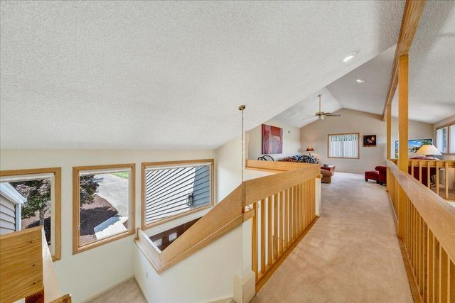 2810 Waters Edge DR, Penhook, VA 24137