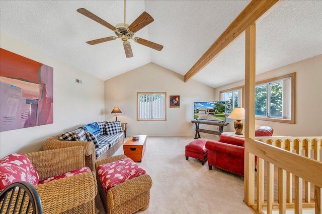 2810 Waters Edge DR, Penhook, VA 24137