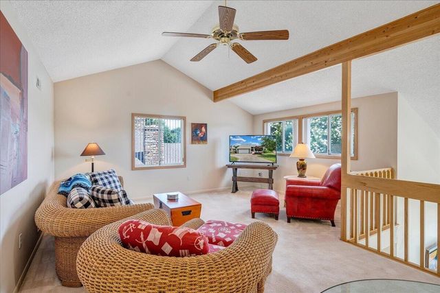 2810 Waters Edge DR, Penhook, VA 24137