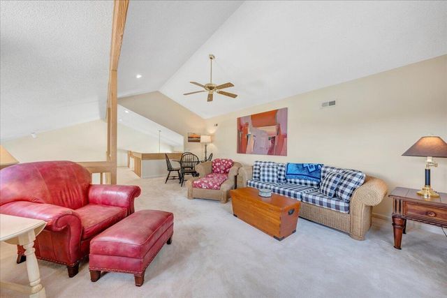 2810 Waters Edge DR, Penhook, VA 24137