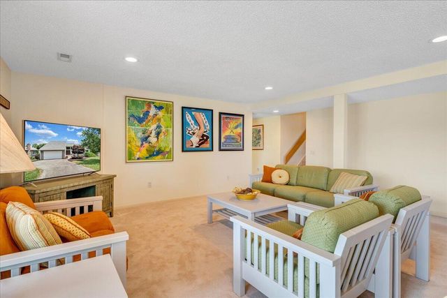 2810 Waters Edge DR, Penhook, VA 24137