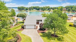2810 Waters Edge DR, Penhook, VA 24137