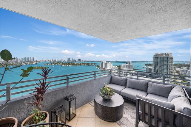 1330 West Ave 3001, Miami Beach, FL 33139