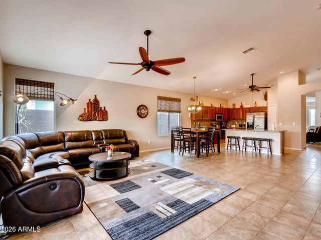 22062 E CALLE DE FLORES --, Queen Creek, AZ 85142