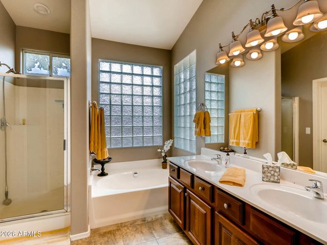 22062 E CALLE DE FLORES --, Queen Creek, AZ 85142