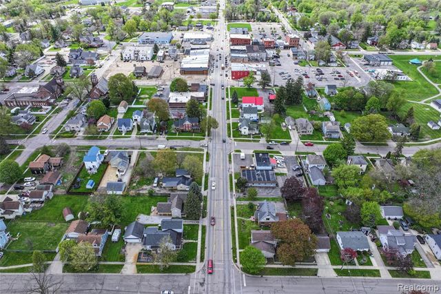 317 E Grand River Avenue, Fowlerville, MI 48836