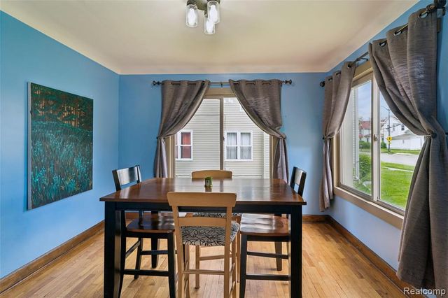 317 E Grand River Avenue, Fowlerville, MI 48836