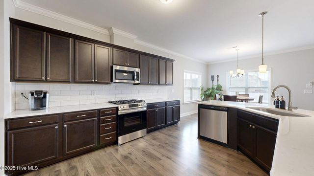 332 Oleander Drive, Greenville, NC 27858