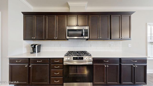 332 Oleander Drive, Greenville, NC 27858