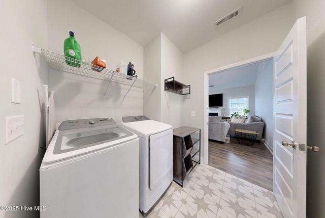 332 Oleander Drive, Greenville, NC 27858