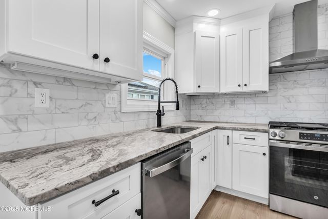 477 Saint Thomas Drive, Toms River, NJ 08757