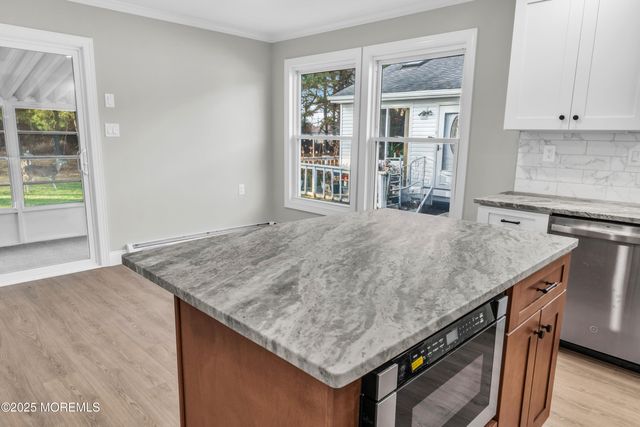 477 Saint Thomas Drive, Toms River, NJ 08757