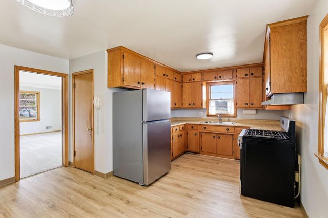 1955 Idaho Avenue E, Saint Paul, MN 55119