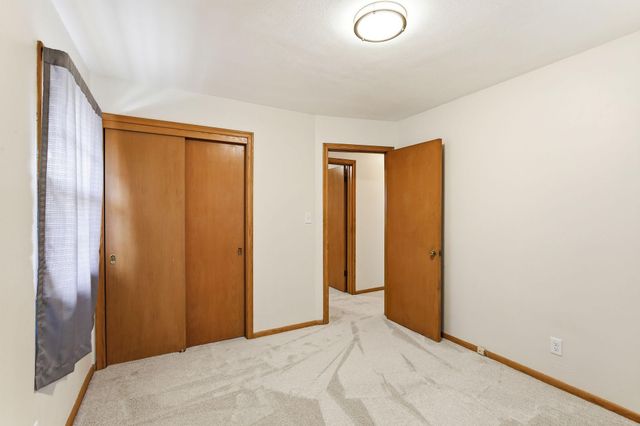 1955 Idaho Avenue E, Saint Paul, MN 55119