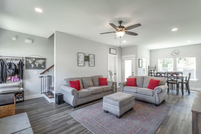 44 Rock Bridge Drive, Ringgold, GA 30736