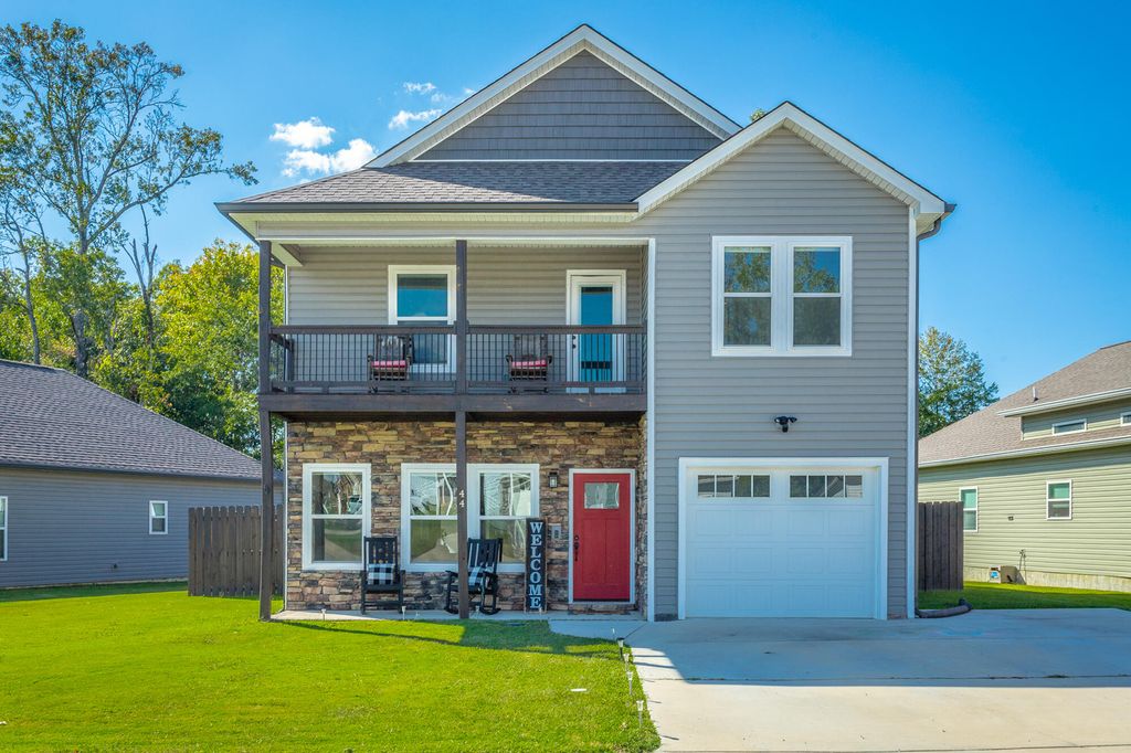 44 Rock Bridge Drive, Ringgold, GA 30736