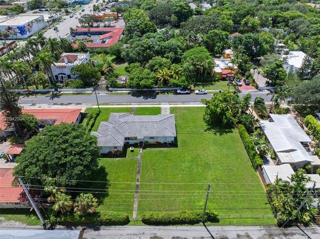 20 SW 4th St, Dania Beach, FL 33004