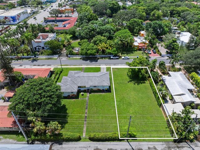 20 SW 4th St, Dania Beach, FL 33004