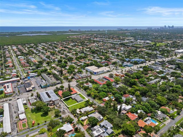 20 SW 4th St, Dania Beach, FL 33004