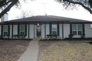 429 Stroud Lane, Garland, TX 75043