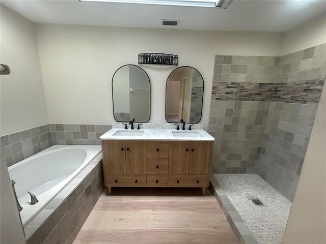 12244 NW 10TH PLACE, Newberry, FL 32669