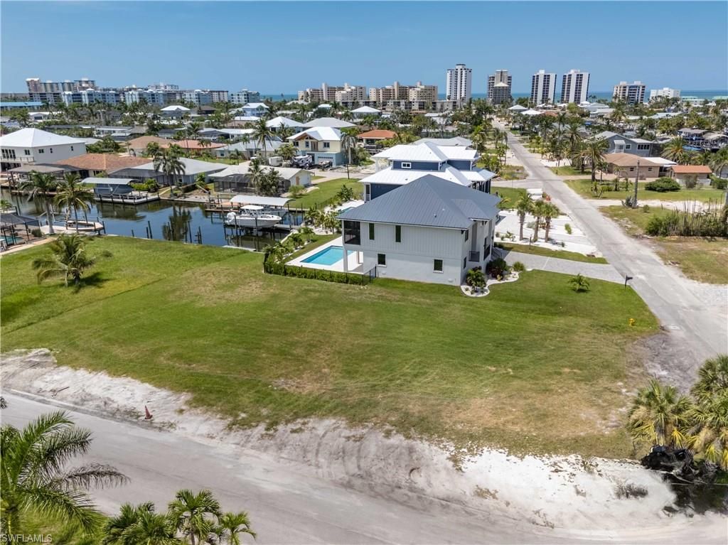 2 Bayview BLVD, FORT MYERS BEACH, FL 33931 — photo 2