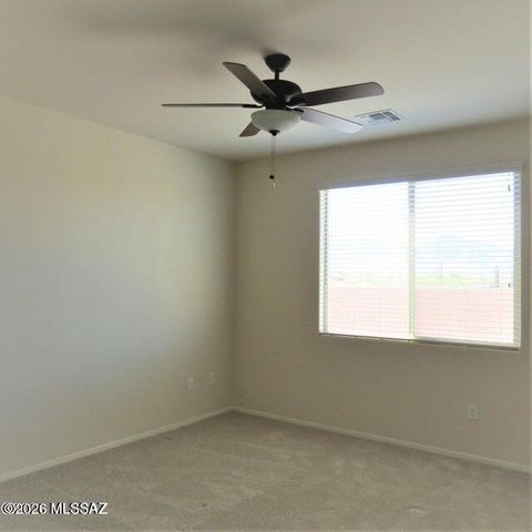 12825 N Oakhurst Loop, Tucson, AZ 85755