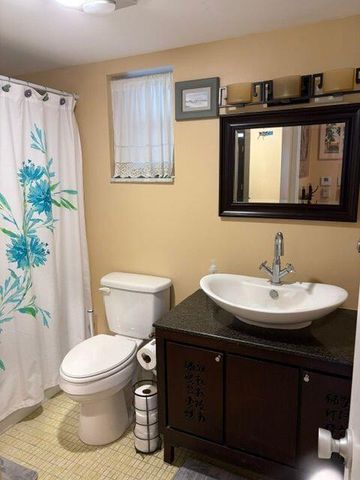 2562 GARDEN Drive N 204, Lake Worth, FL 33461