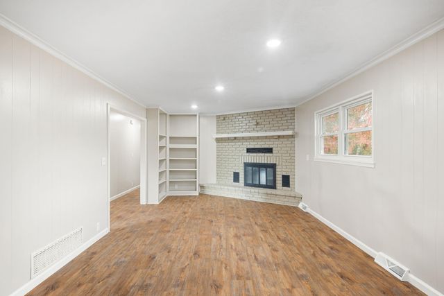 2525 Rosedale Place, Joplin, MO 64804