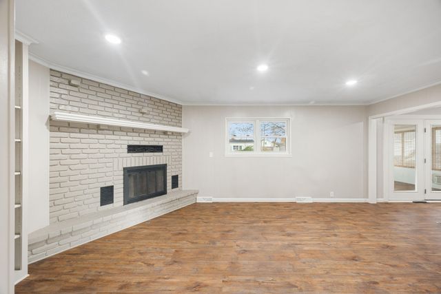 2525 Rosedale Place, Joplin, MO 64804