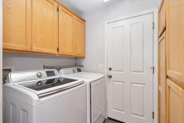 11723 Sherwood Way, Auburn, CA 95602