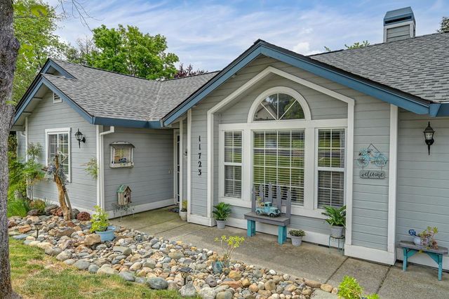 11723 Sherwood Way, Auburn, CA 95602