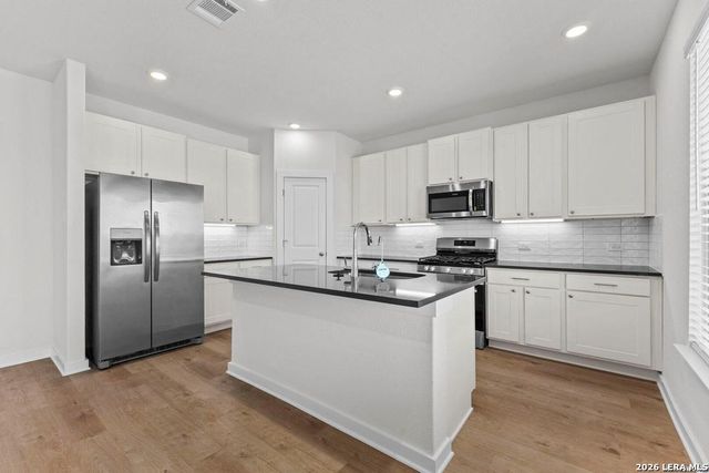 516 Salamander, San Marcos, TX 78666