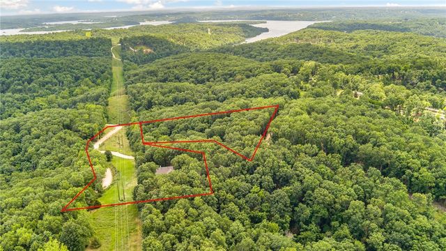 16490 Weaver Lane, Rogers, AR 72756