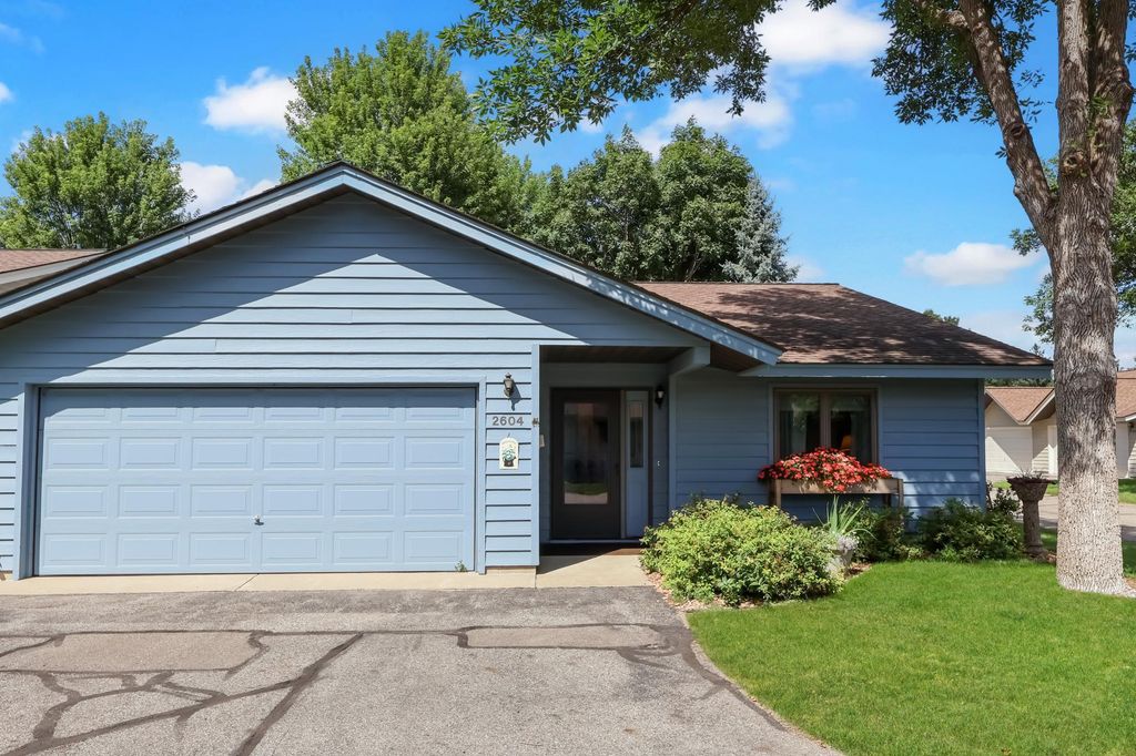 2604 15th Street N, Saint Cloud, MN 56303
