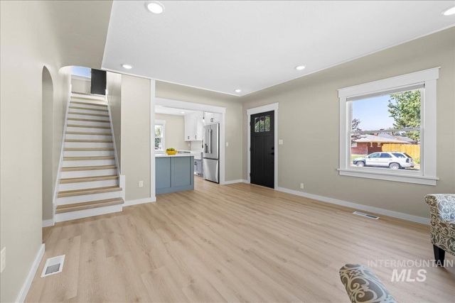 914 W 3rd, Weiser, ID 83672