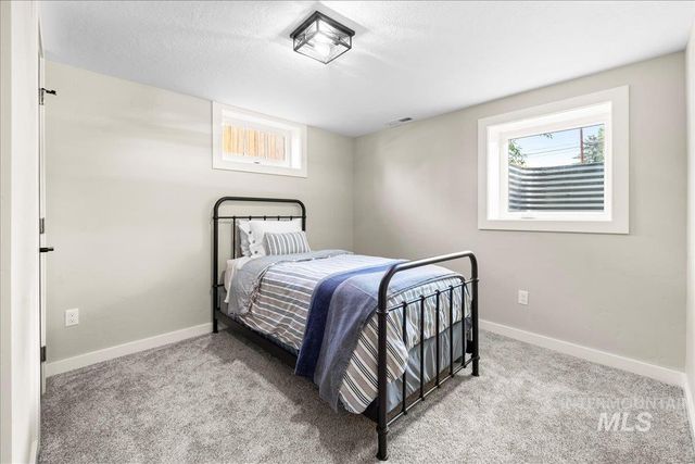 914 W 3rd, Weiser, ID 83672
