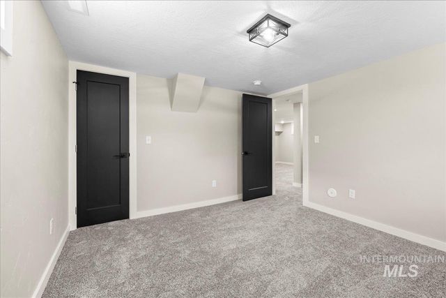 914 W 3rd, Weiser, ID 83672