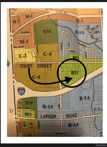 4342 E Court Street, Burton, MI 48509