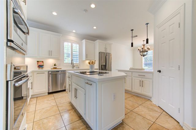 14114 Barnhart Boulevard, Houston, TX 77077