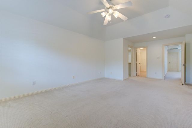 14114 Barnhart Boulevard, Houston, TX 77077