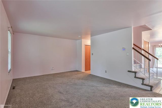 1862 Georgia Drive, Whitehall Twp, PA 18052