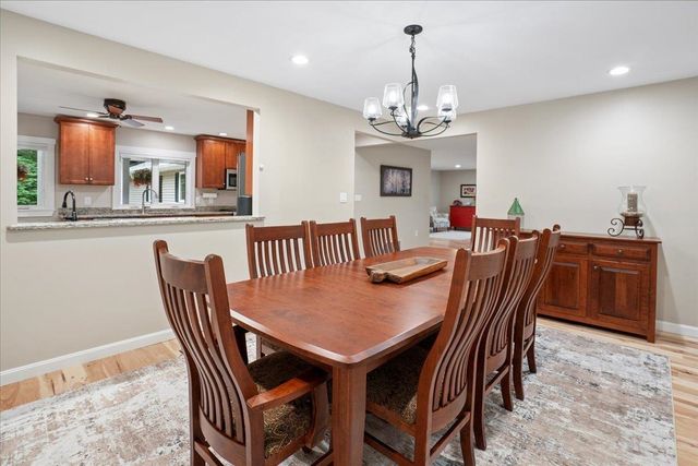 1100 Chestnut Street, Manchester, NH 03104