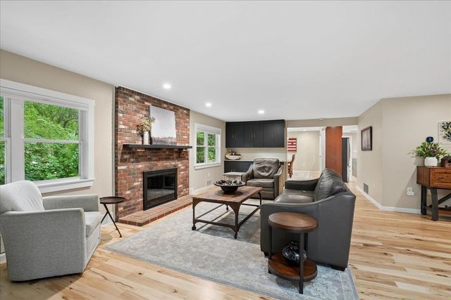 1100 Chestnut Street, Manchester, NH 03104