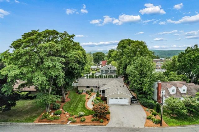 1100 Chestnut Street, Manchester, NH 03104