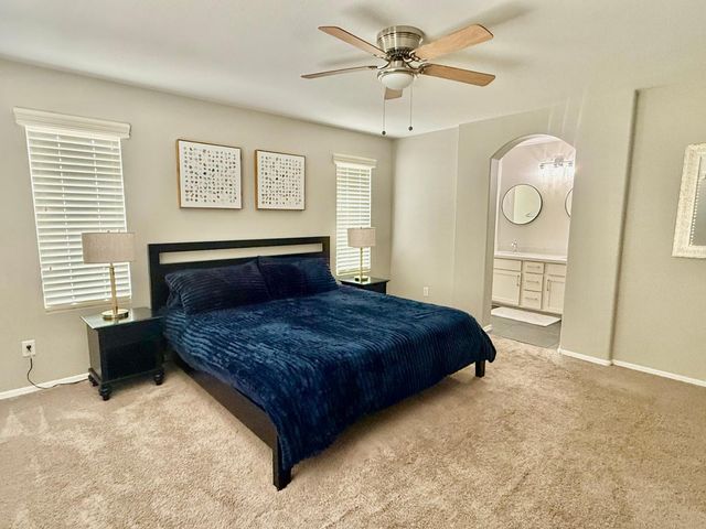 3708 E Kerry Lane, Phoenix, AZ 85050