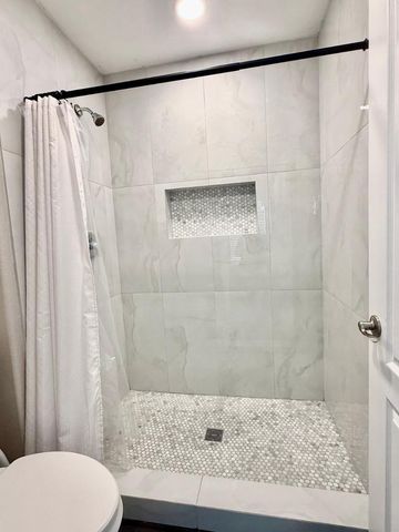 3708 E Kerry Lane, Phoenix, AZ 85050