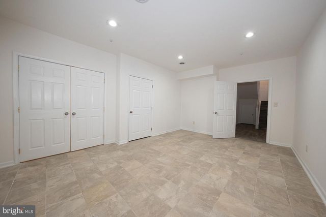 514 WATERS EDGE, Newtown Square, PA 19073